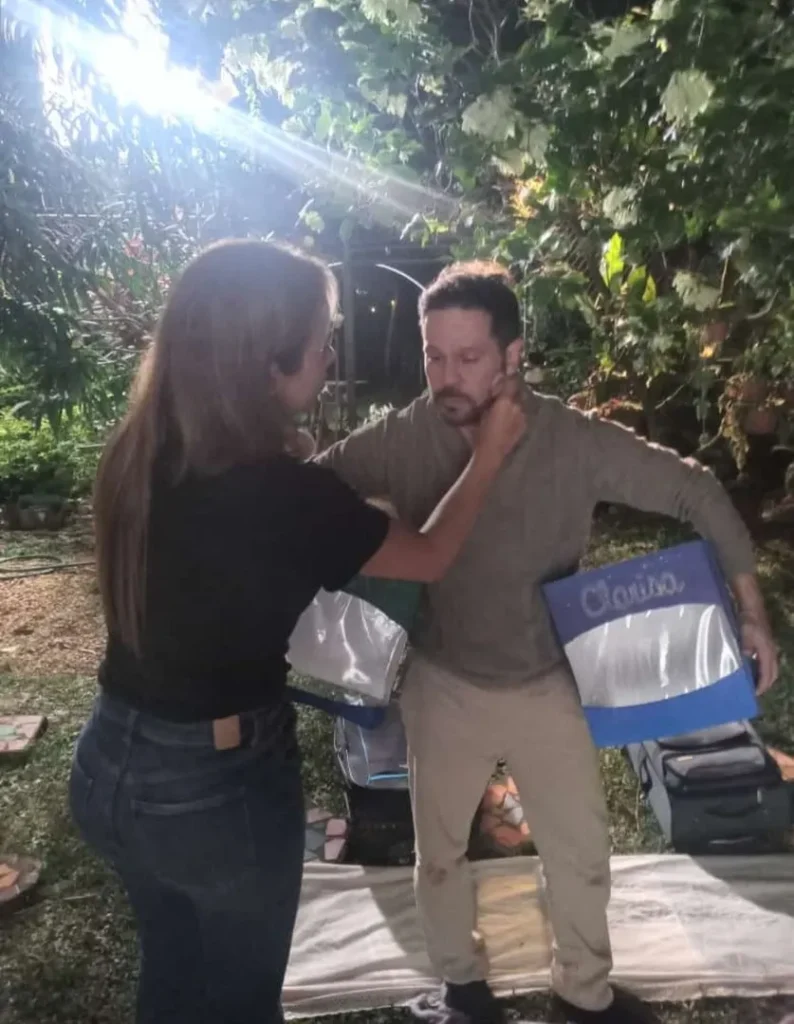 8_300_dpi svg+xml;charset=utf